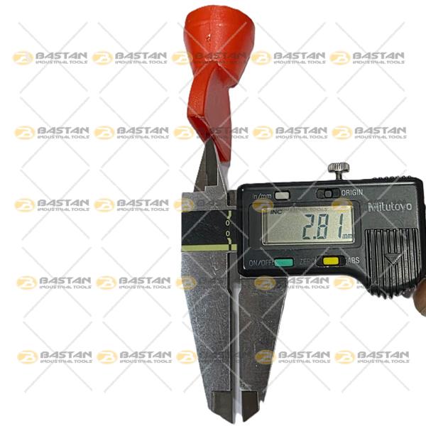 نازل خروجی تخت بزرگ (سر پهن) سایز 1/2